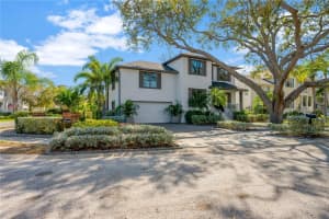 2802 NORTHPOINTE LANE, TAMPA, FL 33611 - MLS#MFRTB8384376