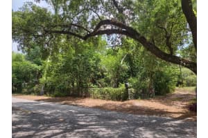 1819 SINCLAIR HILLS ROAD, LUTZ, FL 33549 Sold 09/23/25