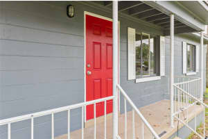 1727 BONITA AVENUE, ORLANDO, FL 32805 Sold 11/21/25