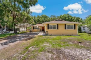 39542 Friends Ave, ZEPHYRHILLS