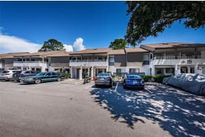 2117 LAKEWOOD CLUB DRIVE, ST PETERSBURG, FL 33712 - MLS#MFRTB8384511
