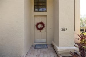 307 LOS PRADOS DRIVE, SAFETY HARBOR, FL 34695 Sold 08/01/25