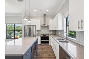 946 HIGHLAND AVENUE, DUNEDIN, FL 34698 - MLS#MFRTB8384576
