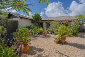 13511 AVISTA DRIVE, TAMPA, FL 33624 Sold 07/07/25
