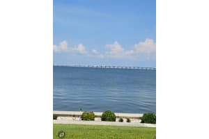 19029 Us Highway 19 N #31f, CLEARWATER