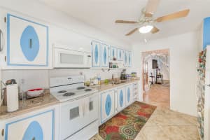 11200 102ND AVENUE, SEMINOLE, FL 33778 - MLS#MFRTB8384676