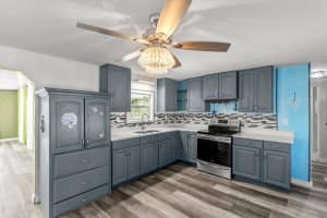 31151 VALENCIA AVENUE, TAVARES, FL 32778 Sold 07/29/25