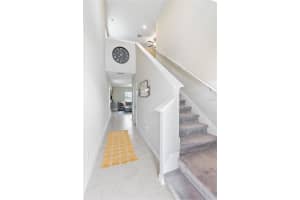 9313 LEMON DROP LOOP, SUN CITY CENTER, FL 33573 - MLS#MFRTB8384801