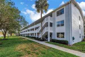 7801 11th St N #104, ST PETERSBURG