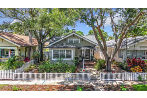 231 15th Ave Ne, ST PETERSBURG