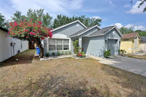 759 Cape Cod Cir, VALRICO