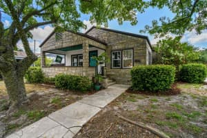 233 24th St N, ST PETERSBURG