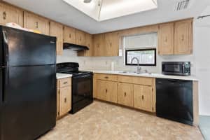 11305 BROWN BEAR LANE, PORT RICHEY, FL 34668 Sold 06/17/25
