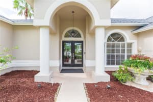 10002 COLONNADE DRIVE, TAMPA, FL 33647 Sold 06/18/25