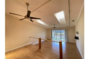 MLS# MFRTB8385034, Pinellas Park, Florida 33782