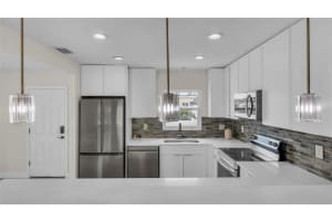 281 44TH AVENUE, ST PETE BEACH, FL 33706 - MLS#MFRTB8385038