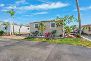 18675 Us Highway 19 N #261, CLEARWATER
