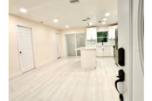 733 HOLLY TERRACE, BRANDON, FL 33511 Sold 07/31/25