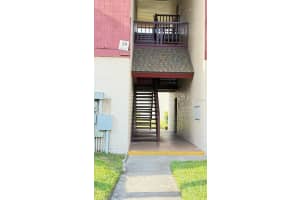 3829 LAKE DRIVE, TAMPA, FL 33614 Sold 07/31/25
