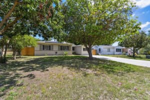 5010 8TH AVENUE, ST PETERSBURG, FL 33710 - MLS#MFRTB8385348