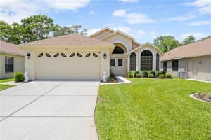 521 BENT OAK COURT, SPRING HILL, FL 34609 Sold 06/23/25
