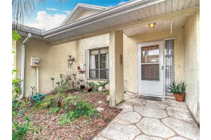 120 COLONY SOUTH DRIVE, TARPON SPRINGS, FL 34689 Sold 08/27/25