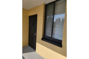 2424 W Tampa Bay Blvd #m-201, TAMPA