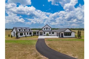 3515 Powerline Rd, LITHIA
