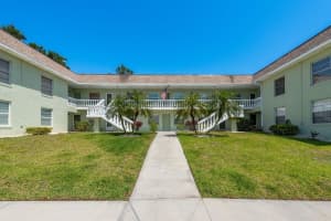 1250 S Pinellas Ave #214, TARPON SPRINGS