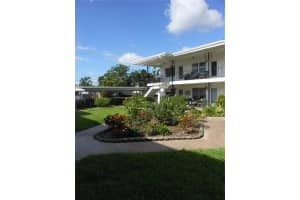 138 36TH AVENUE, ST PETERSBURG, FL 33704 - MLS#MFRTB8385636