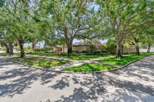 750 ALDA WAY, ST PETERSBURG, FL 33704 Sold 08/14/25