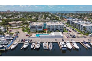 4908 38TH WAY, ST PETERSBURG, FL 33711 - MLS#MFRTB8385680
