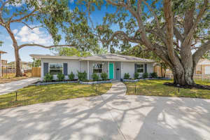 526 62ND AVENUE, ST PETERSBURG, FL 33702 Sold 07/15/25