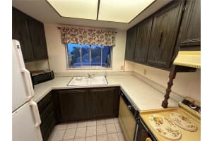 1200 37TH STREET, ST PETERSBURG, FL 33713 Sold 08/11/25