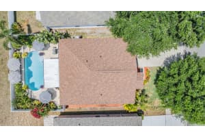 12813 KINGS LAKE DRIVE, GIBSONTON, FL 33534 Sold 07/01/25