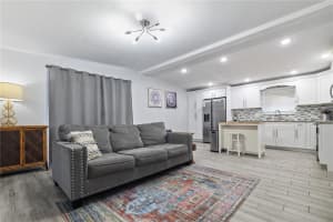 2002 WAIKIKI WAY, TAMPA, FL 33619 Sold 07/08/25