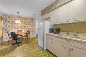 2724 HENRY AVENUE, TAMPA, FL 33614 Sold 06/13/25