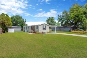 2204 Villa Dr, VALRICO