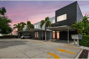 2505 AZEELE STREET, TAMPA, FL 33609 Sold 06/27/25