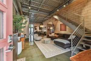 2505 AZEELE STREET, TAMPA, FL 33609 Sold 06/27/25