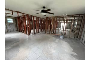 844 BRUCE AVENUE, CLEARWATER BEACH, FL 33767 - MLS#MFRTB8385911