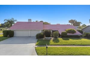 2886 Green Meadow Ct, CLEARWATER