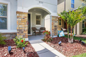 5717 VILLAGE CENTER DRIVE, LITHIA, FL 33547 Sold 06/20/25
