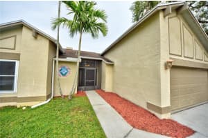 1955 COBBLESTONE WAY, CLEARWATER, FL 33760 - MLS#MFRTB8386095