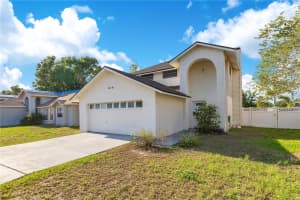 728 WATERBRIDGE DRIVE, WINTER HAVEN, FL 33880 - MLS#MFRTB8386118