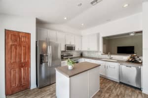 7103 BRIDGEVIEW DRIVE, WESLEY CHAPEL, FL 33545 - MLS#MFRTB8386130