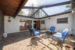 328 TALLAHASSEE DRIVE, ST PETERSBURG, FL 33702 - MLS#MFRTB8386163