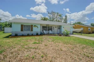402 12TH STREET, RUSKIN, FL 33570 Sold 06/30/25