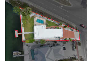 321 N Boulevard Of The Presidents, SARASOTA