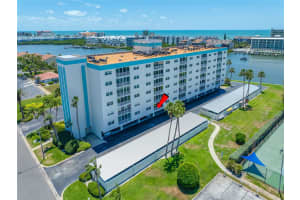10216 Regal Dr #208, LARGO